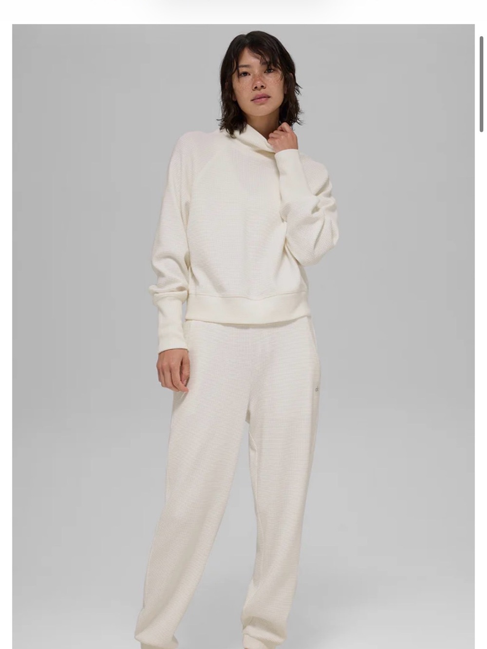 ALO weekend escape mock neck set